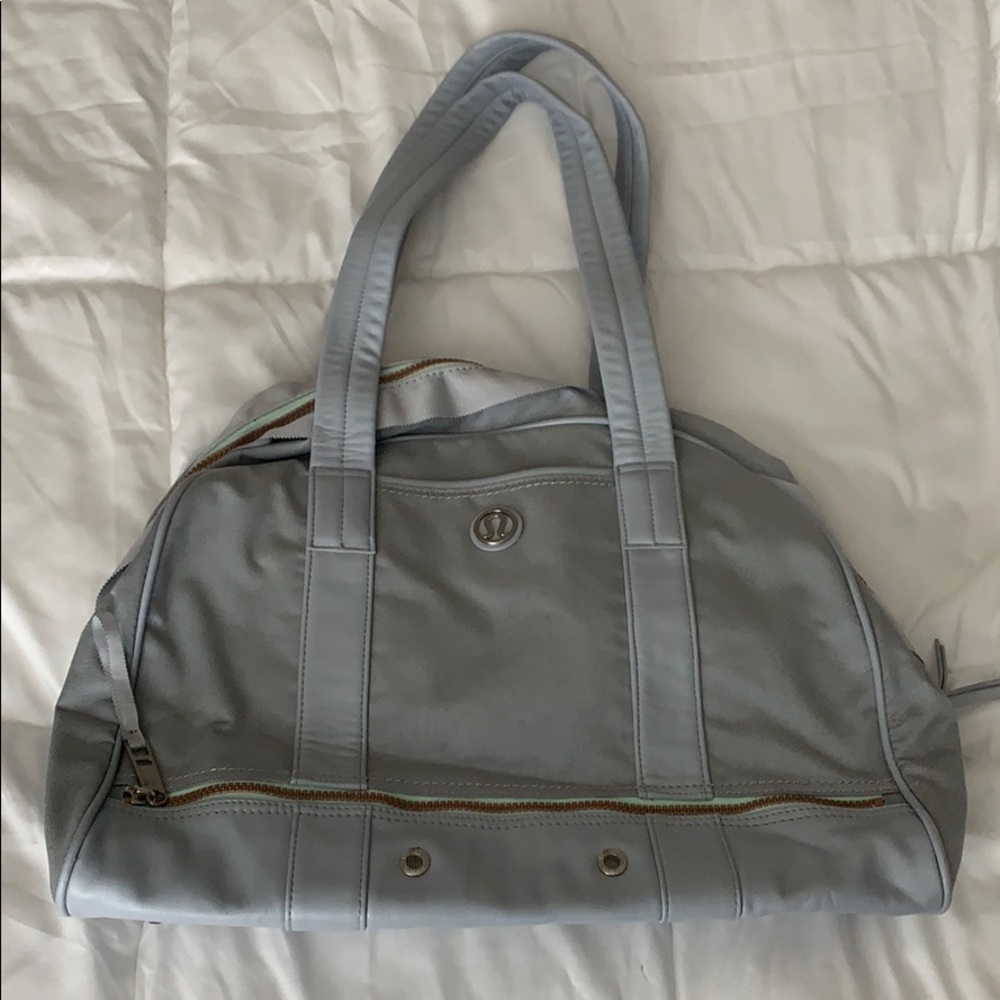 Lululemon duffle bag